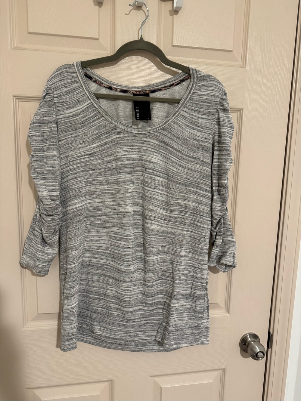 Anthropologie Heathered Gray Scoop Neck 3/4 Sleeve Top